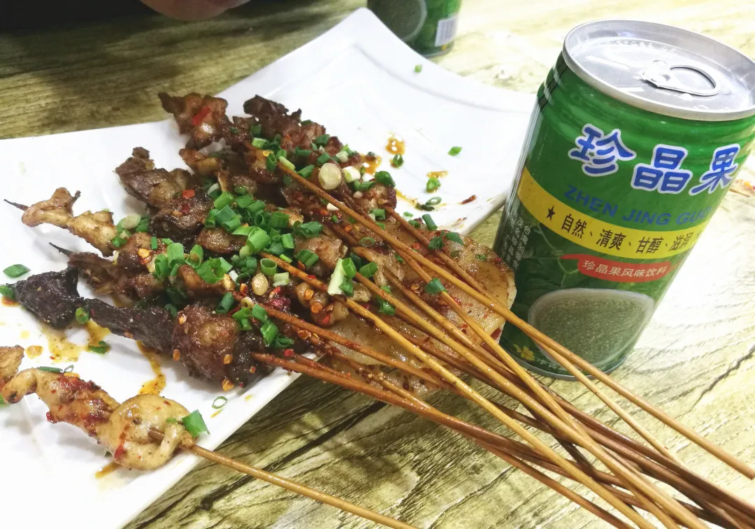 一马平天下 每个土酷小镇少年，都有命中注定的甜水水！