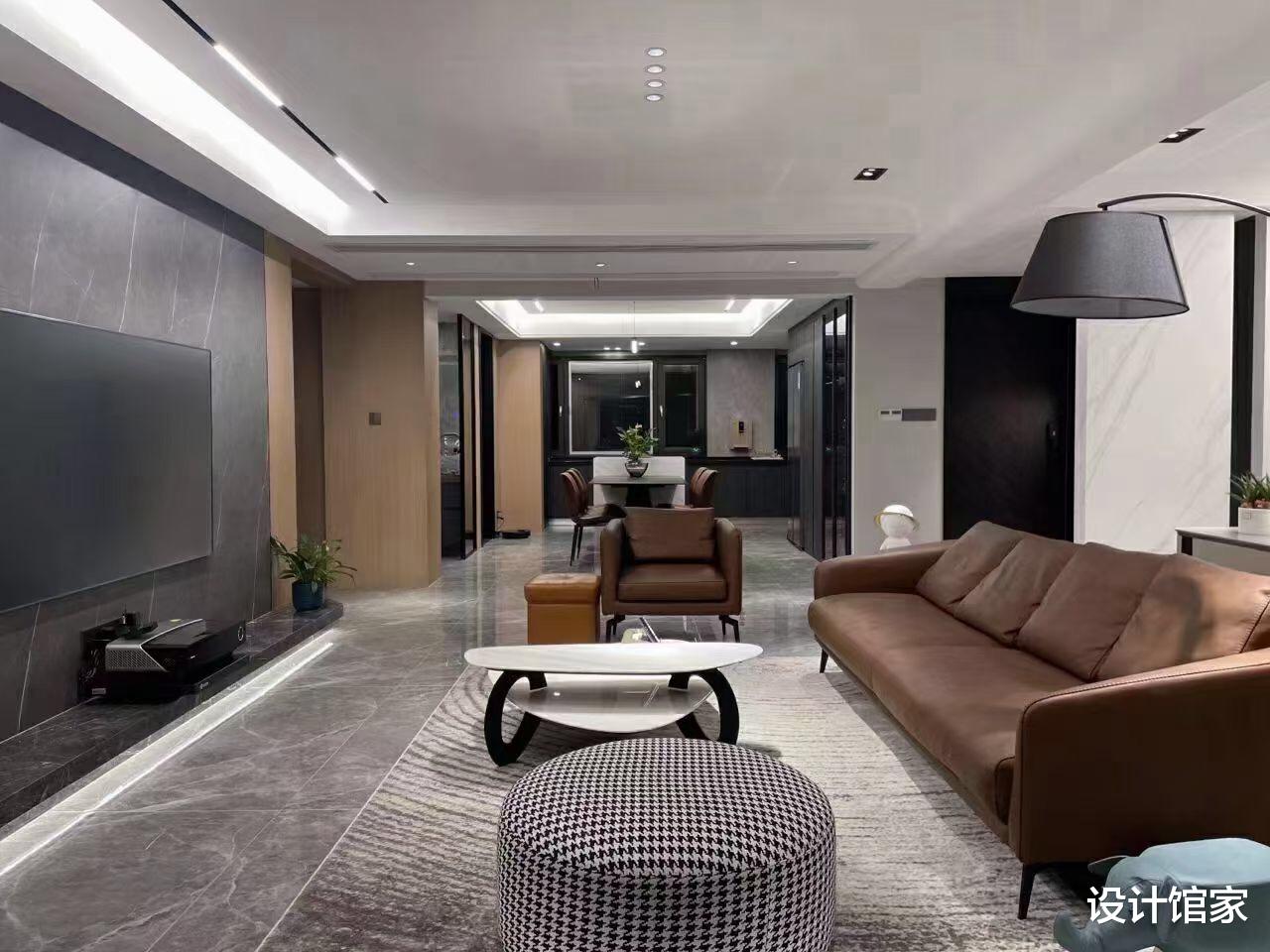 90后夫妻断舍离打造146㎡三居室,低调奢华,每1㎡都让人怦然心动