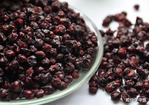 帮你学中医|再说一张治“上热下寒”的方子！上管牙疼肿胀，下管尿多腿软