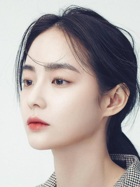 好物官|许晴不化妆就敢出街，私下打扮让人认不出，网友：先把眉毛画上吧