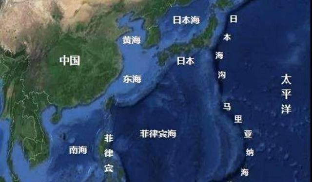 基因 马里亚纳海沟深度超过一万米，那里的温度怎么样？水还是液态吗？