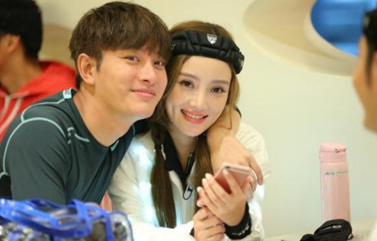 贾乃亮|采访中贾乃亮被问：如果说甜馨让你复婚怎么办？他只说了10个字