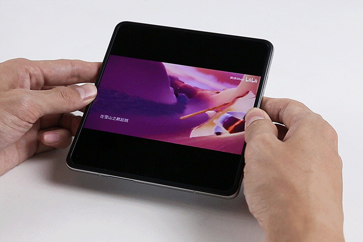 华为|价格贵就一定好?三款当红折叠屏面对面!缝隙、折痕对比很明显