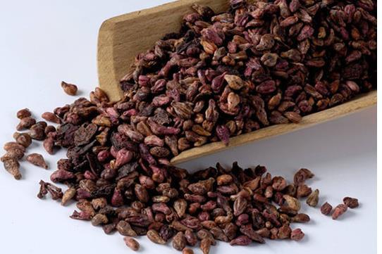 消化内科石医生 想要皮肤光滑靓丽，吃葡萄籽有用吗？