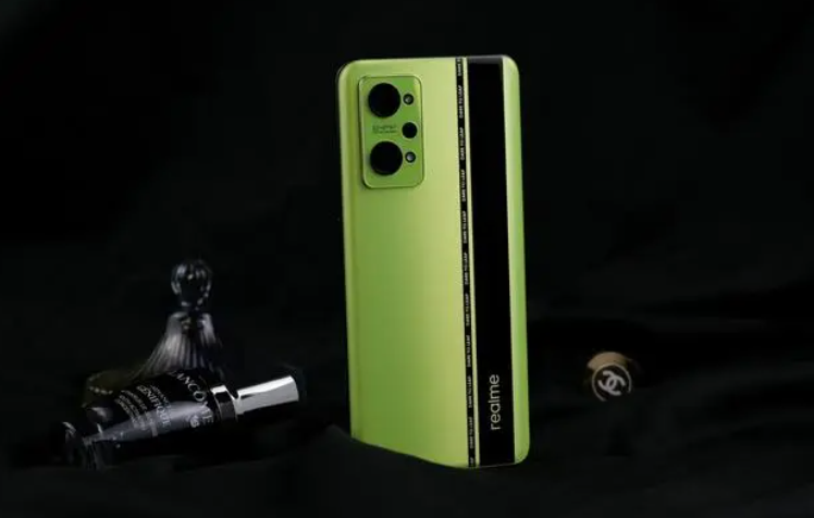 编程|红米K40最强敌,骁龙870+5000毫安+65W快充,价格再回2299元