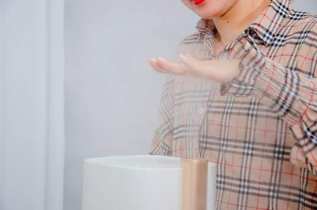 拒绝秋冬干燥 长效静音滋润——摩飞有雾加湿器