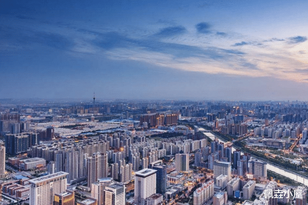 佩垚小屋 郑州17号地铁线明年通车,长64.91公里,共设站26座,最大时速120千米