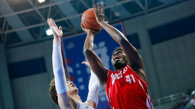 廣東男籃|湯普森沒(méi)用！廣東最心儀外援或曝光，簽一人保底3連冠？