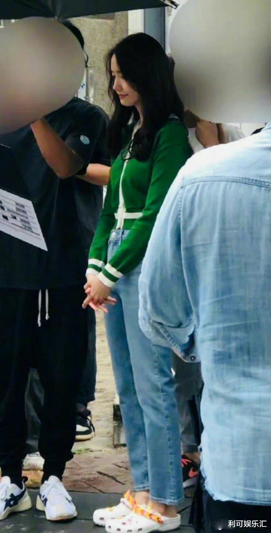 李钟硕|李钟硕林允儿新剧路透曝光!疑似拍摄结婚场景,两人化学反应绝了