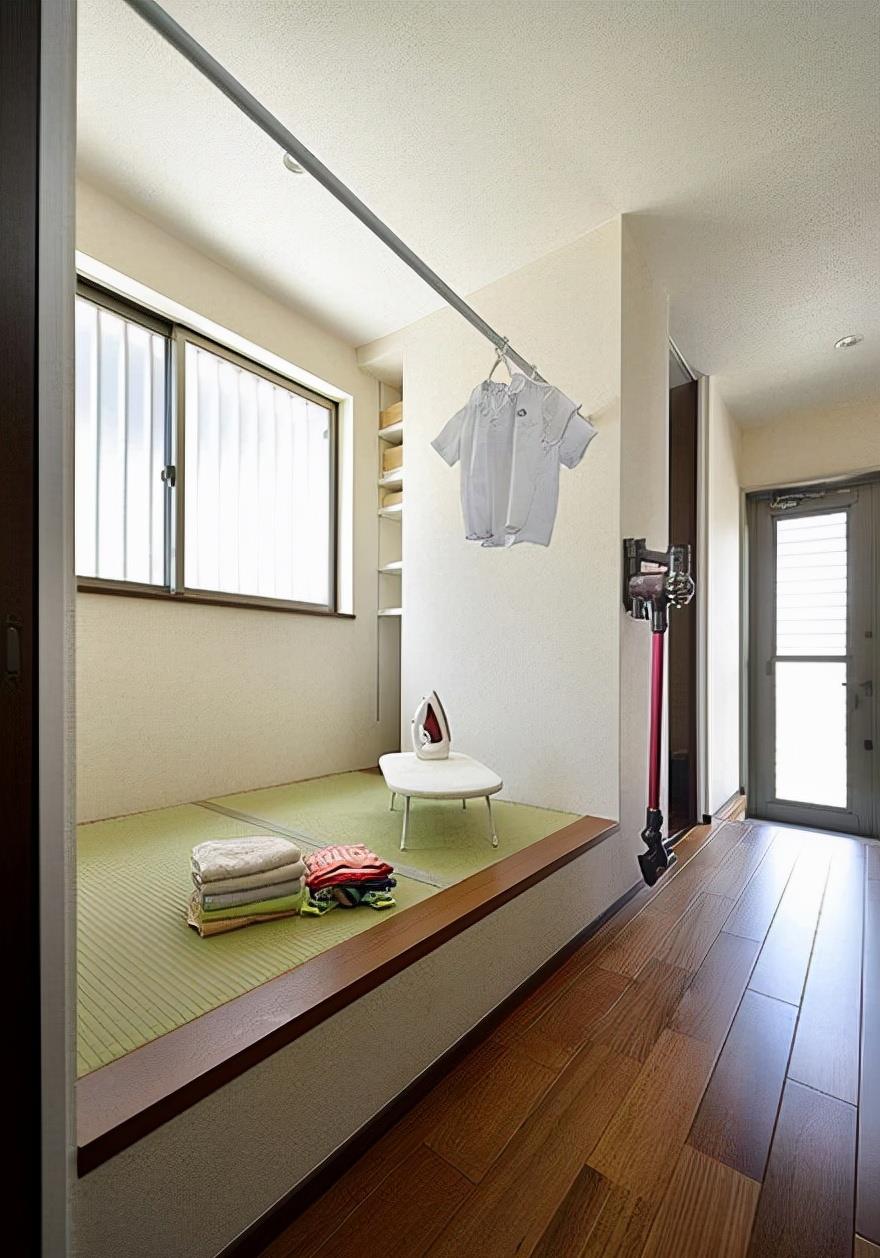 洗漱台外移做单间,内设洗衣房、衣帽间,这是家居界的“大局观”