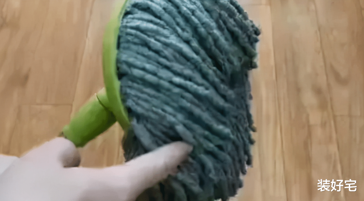 扫地|当初跟风买的网红用品，不仅没“翻车”，反而越用越顺心