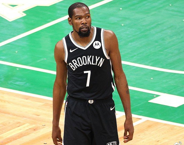 勒布朗·詹姆斯|?阿泰斯特评NBA最难防球员：不是詹姆斯，也不是科比，而是他