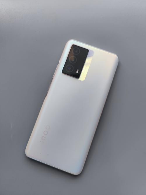 红米Note|红米 note10pro 对比iqoo Z5 到底买谁更有性价比