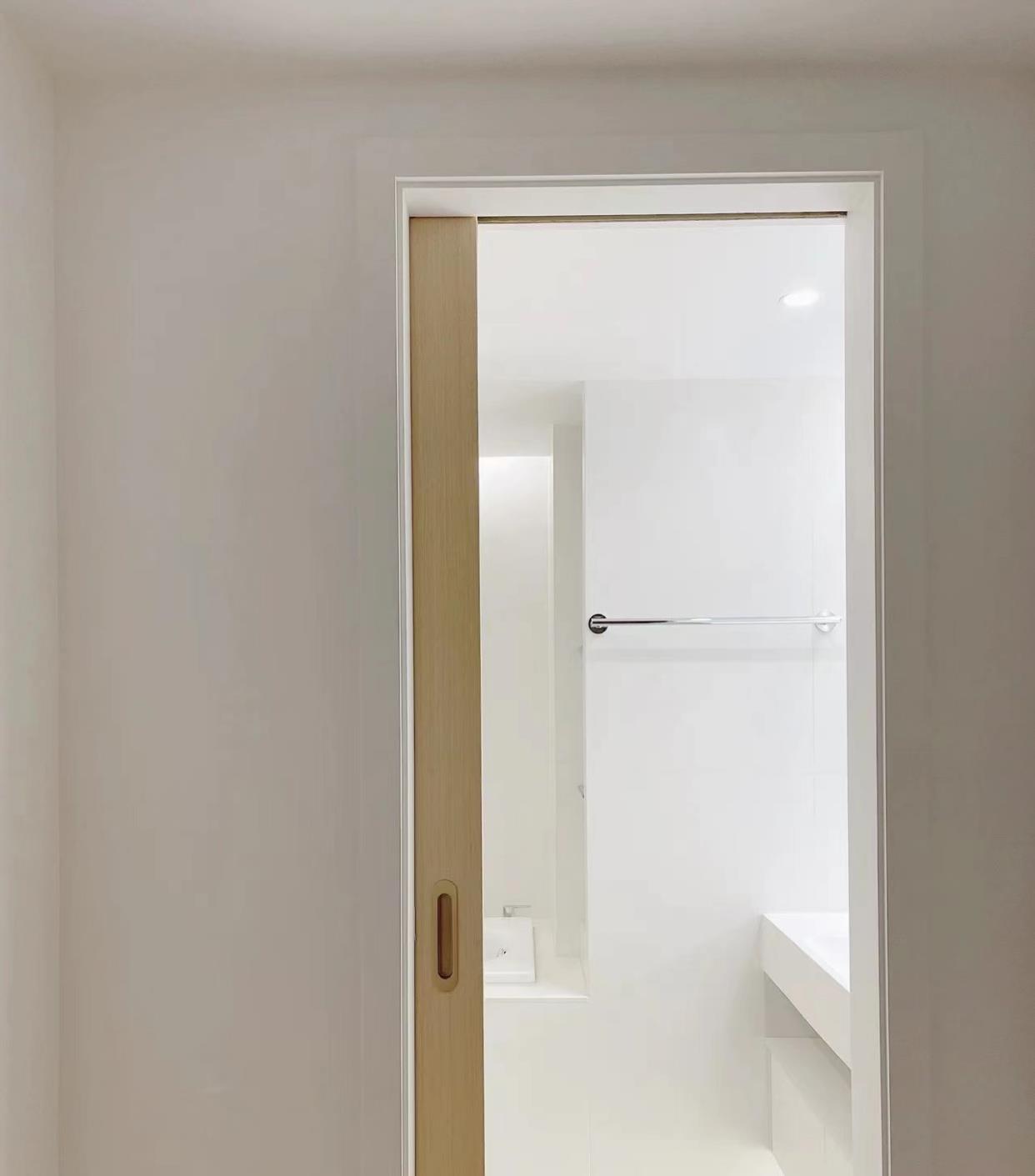 她的120㎡新居,全屋以白色为主,干净到“一尘不染”,越住越耐看