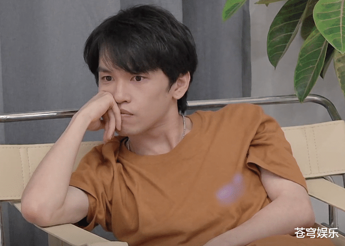 陈思铭|《心动4》:陈思铭跟女生道歉如“教科书”,金靖认为男生都该学