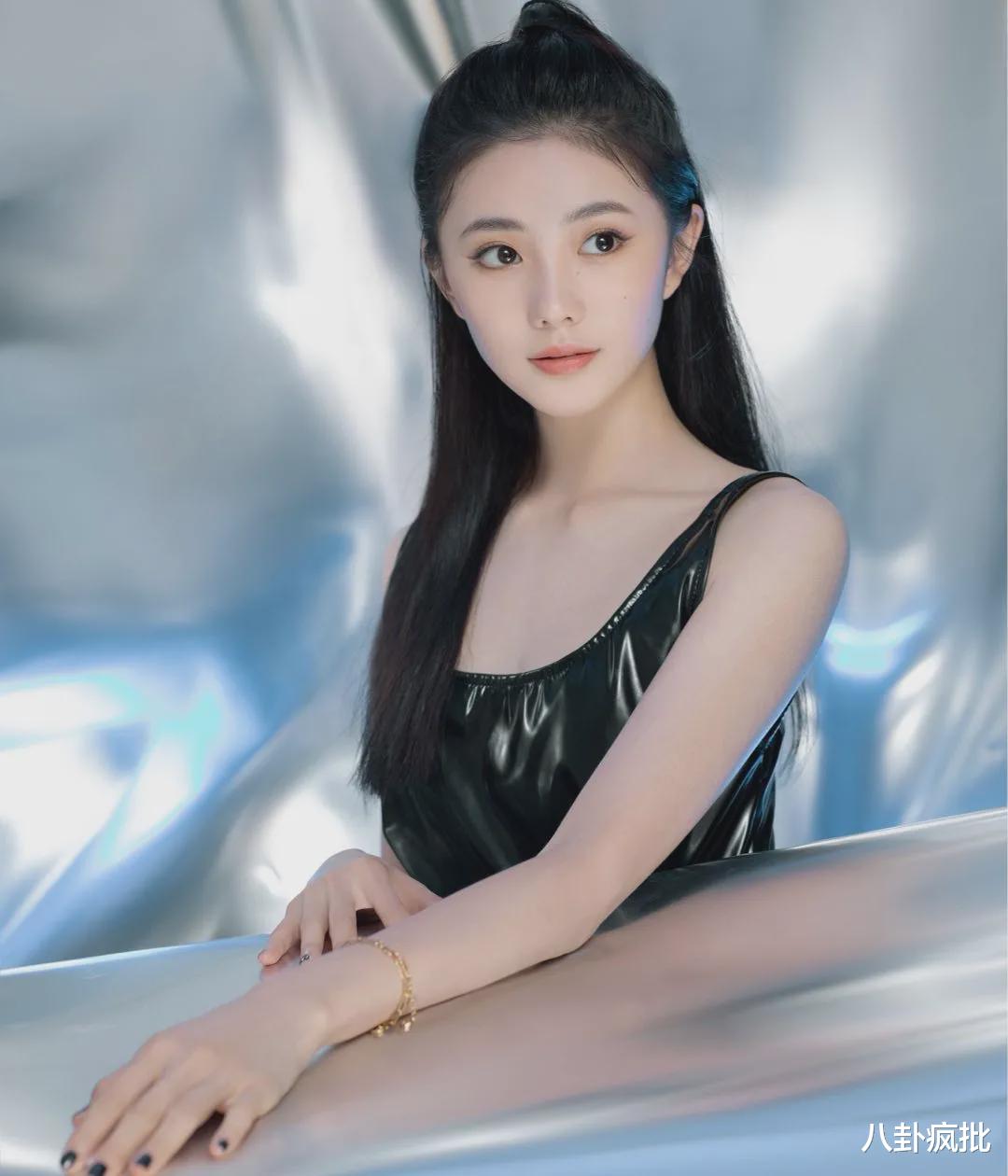 刘浩存|张艺兴“我就是孙子”,刘浩存搭上李安?刘烨不红?陈飞宇男主角