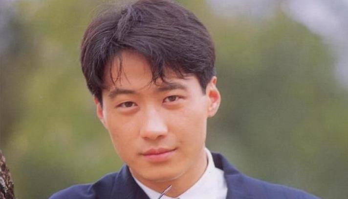 乐基儿|绯闻天王黎明，追女友四年花7亿被抛弃，为何情定二婚女助理