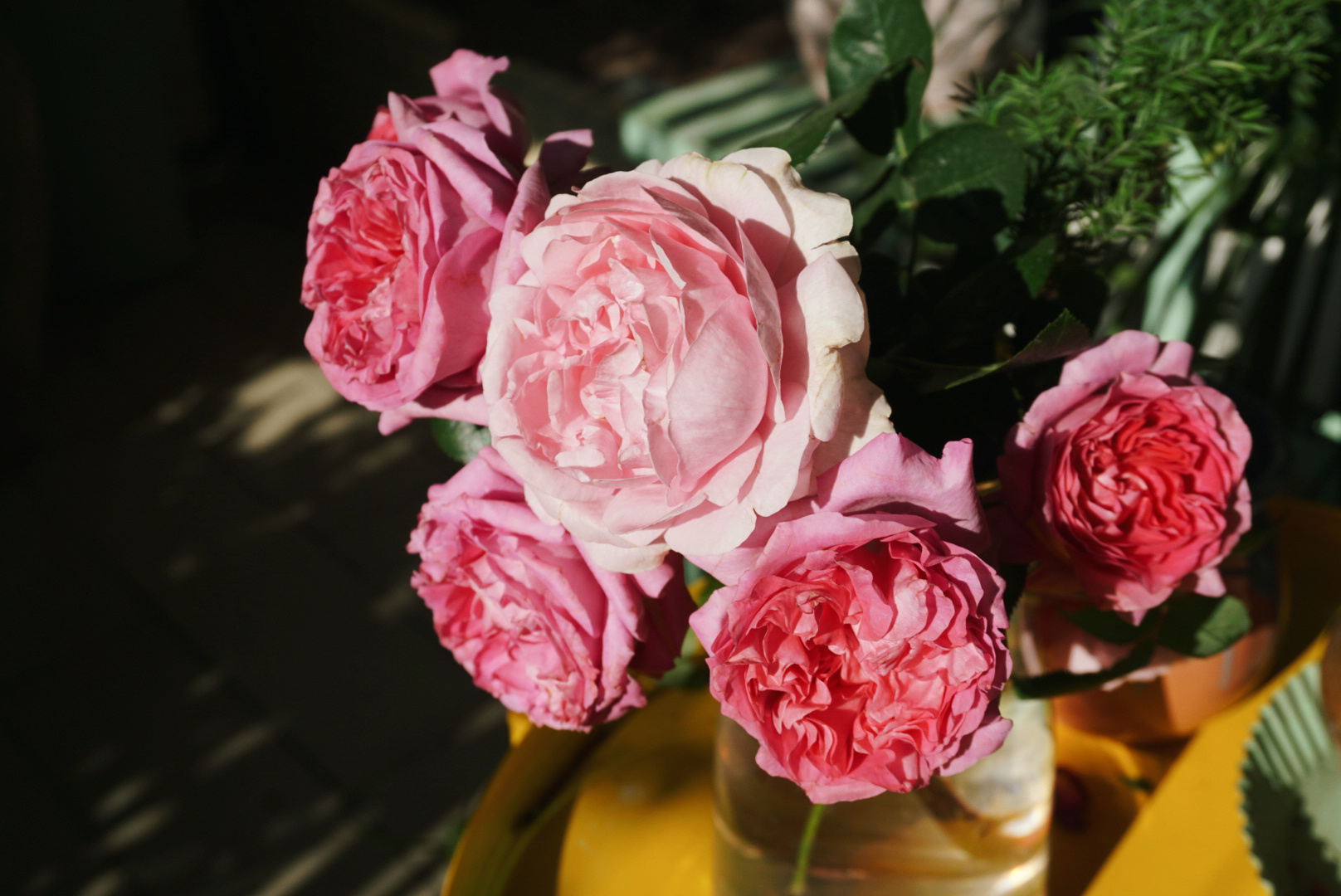 没有大院子，把自家20㎡的阳台改造成“空中花园”，没想到这么漂亮！