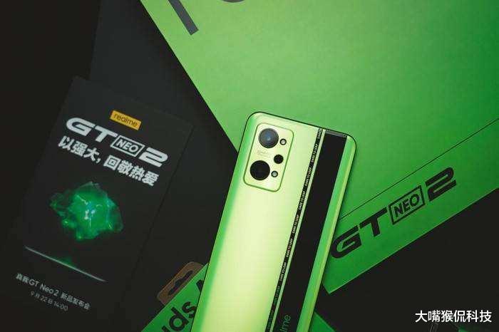 |预算两千左右的三款高性能手机推荐，配置很好，价格也很亲民