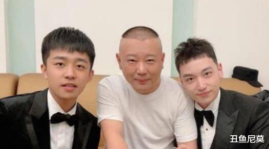 王九龙|因随地小便上热搜后，王九龙首现德云社小剧场，停演传闻不攻自破