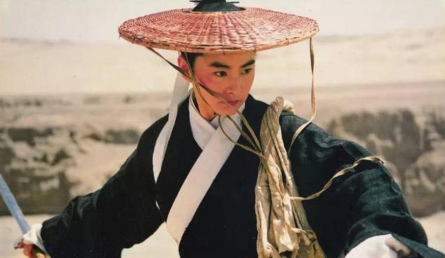 许仙|她才是导演一眼相中的许仙，却嫌片酬太少拒演，网友：后悔28年！