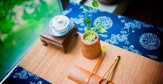 小海豚吖|就算没人疼,也不会一直卑微,这些星座可以靠自己,收获美好未来