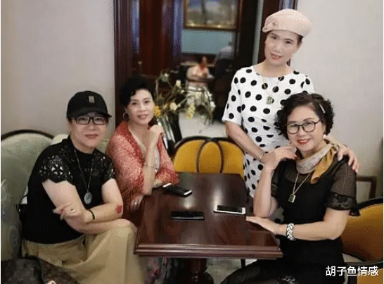 胡子鱼情感|65岁黄先生再婚三个月后离婚，黄先生: 她总是背着我，早出晚归