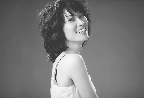 伪装者|日本女星在中国跑龙套10年，凭《伪装者》爆红，现已成中国媳妇！