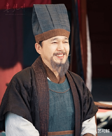 服饰|缝合国又加大抄袭力度，奇幻架空剧红天机，终于对北宋名画下了手