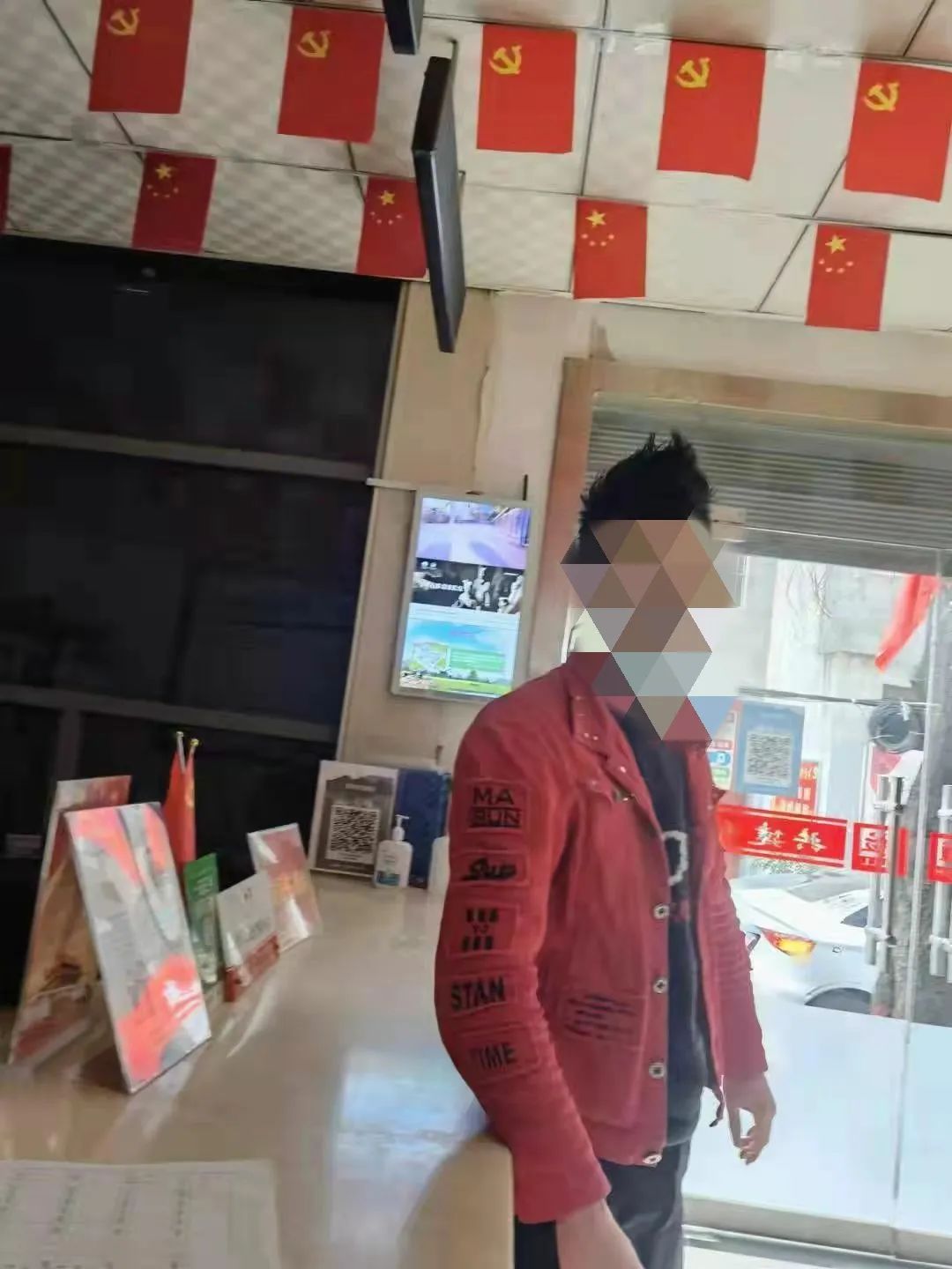 咸阳中山街街道:为奔波多年的父母解救被传销组织捆绑的孩子