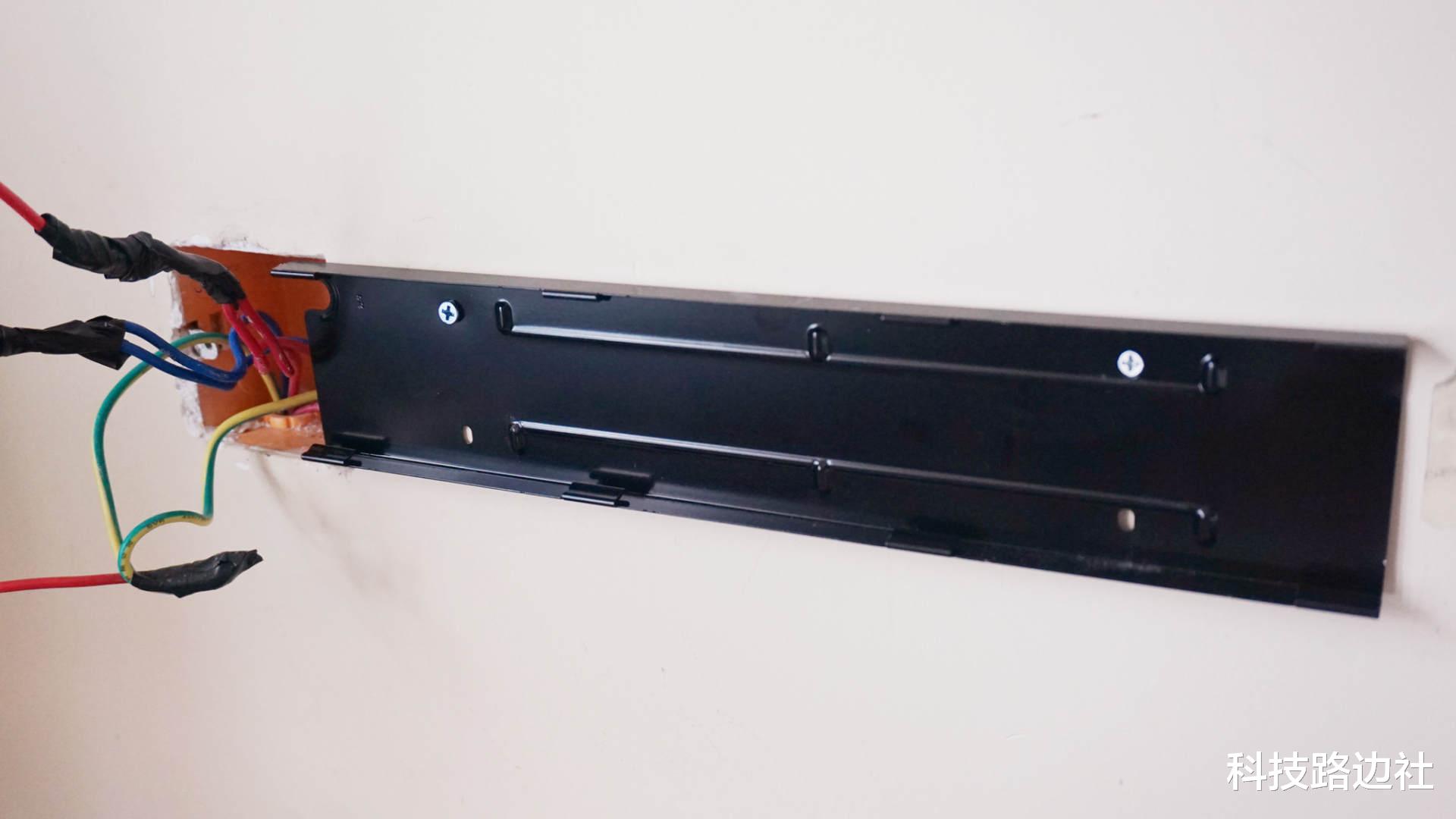 网红轨道插座值得买吗?书房改造装修,公牛轨道插座初体验