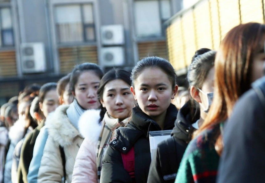 大学|大学中吃“青春饭”的专业，听起来高大上，实际到中年很容易失业