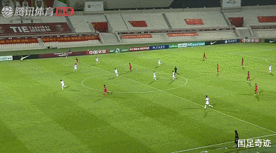 武磊|比小熊更配武磊？24岁国脚成李铁最大收获：1举动再证里皮好眼光