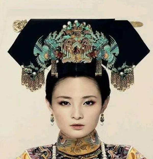 |甄嬛传原著：皇后早在王府的时候被纯元算计不孕！白月光崩塌！