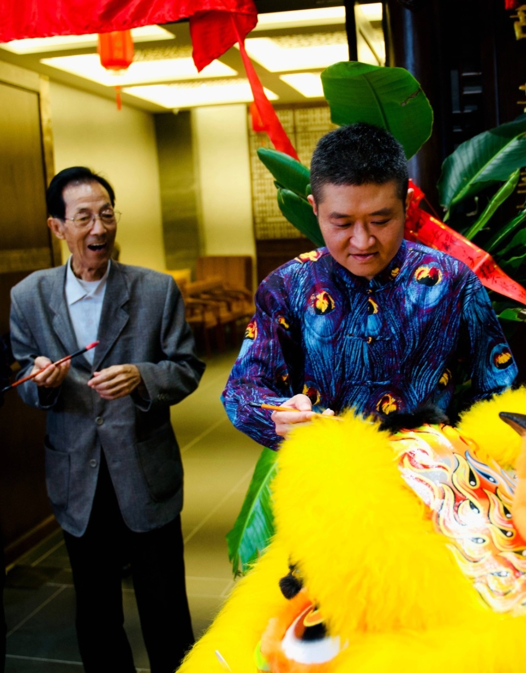 苗阜|姜昆曹云金祝贺苗阜开新店，网友唱反调提起郭德纲，传承需得民心