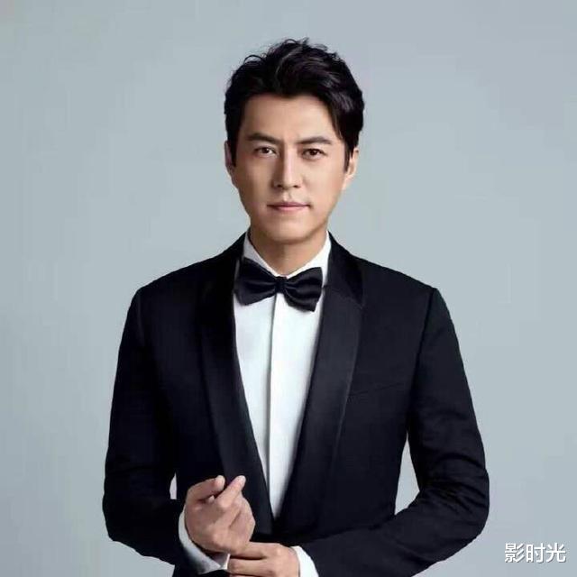 靳东|《伪装者》后，靳东再战特工一号，“国宝级”戏骨坐镇，有谁能敌