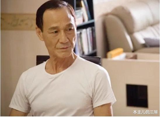 洪金宝|33年前，林正英在酒吧闹事，洪金宝出面打架惨败，嘴角留下伤疤