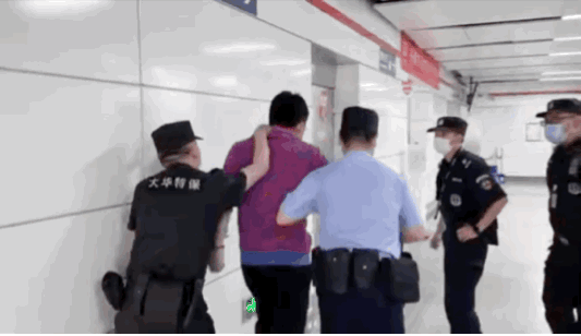 桃城 龌龊至极！杭州抓了19人