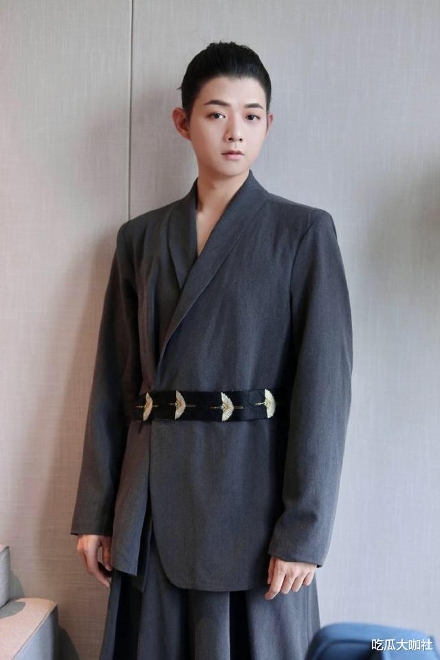 霍尊|苦心经营“国风美少年”人设崩塌，被呼吁封杀，霍尊该何去何从？