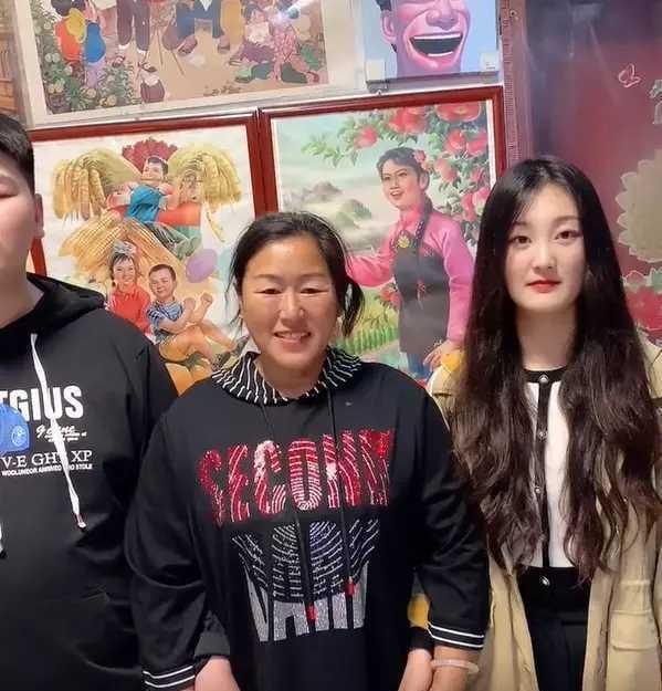 阿娇|陈亚男求大衣哥出面解释，称：实在不行将自己解决，后果无法预料