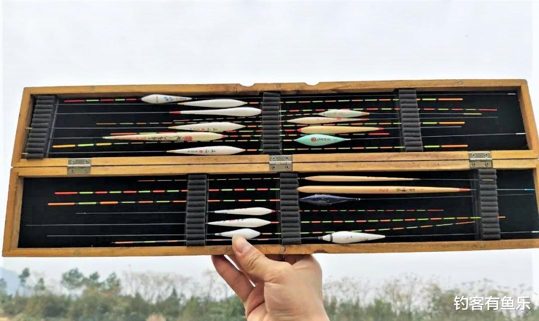 饵料|钓鱼用大浮漂好还是小浮漂好？调平水钓三目与调三钓三有何不同？