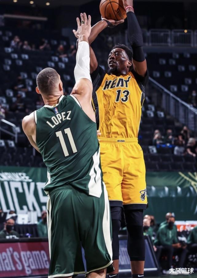 雄鹿队|26+18+5！数据漂亮弱点也非常明显，你若不改变，雄鹿过不了热火