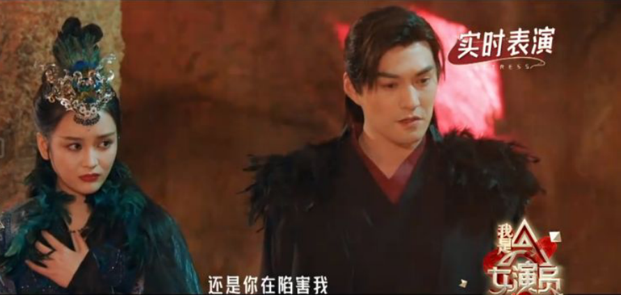 旭凤|《香蜜》屡拍不爽，旭凤变中年版凤凰，锦觅因台词破功狂遭吐槽