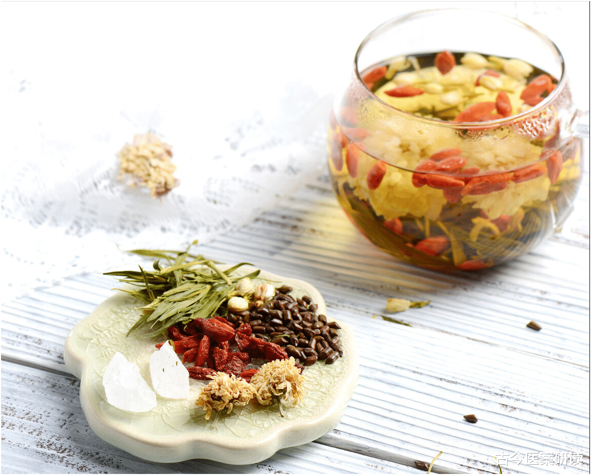 血栓|失眠的“克星”已宣布,每天喝一喝,配合按摩这2个穴位,失眠不再来