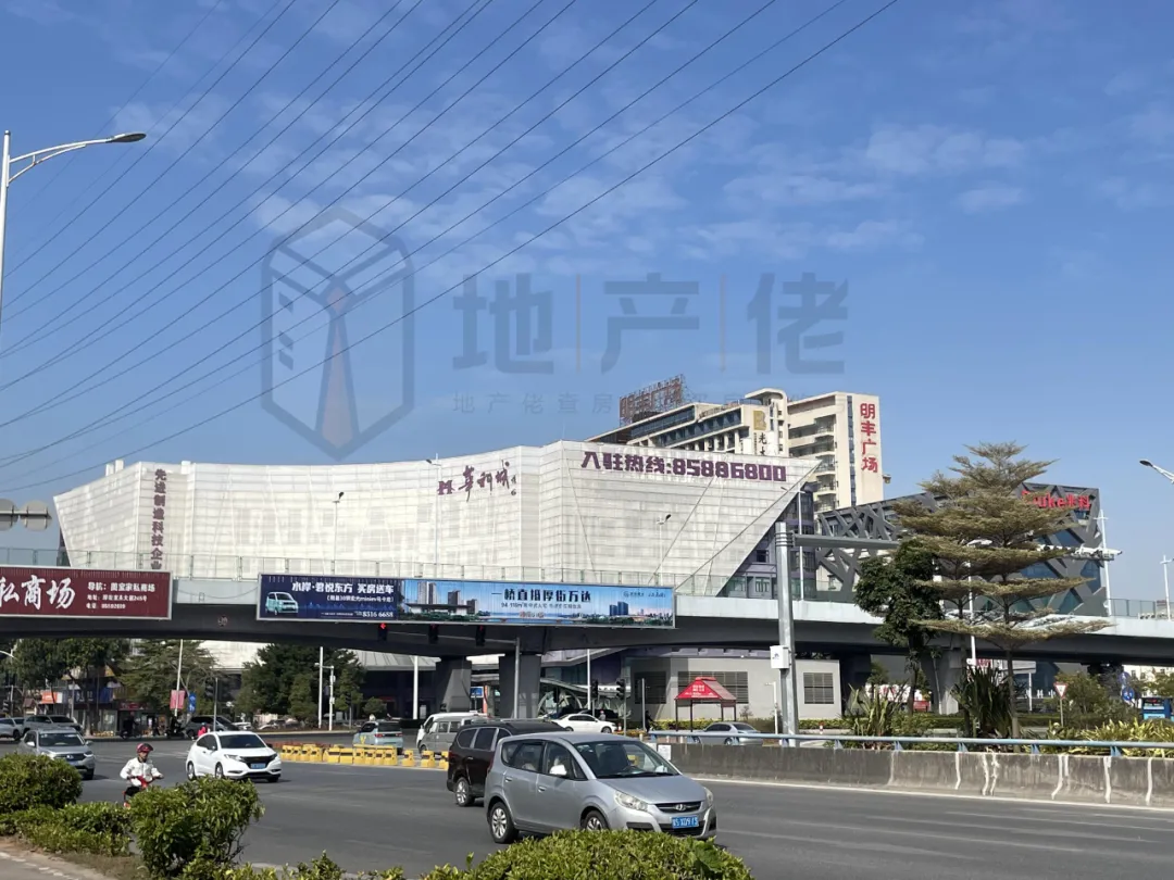 阿拉尔|踩盘记 | 一口气备案895套,这个地铁上的盘到底有多硬核?