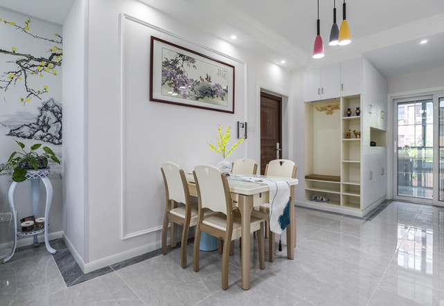 珊珊为何来迟|100平简约二居室,通透大气华丽高柜,展现主人的内涵和品位