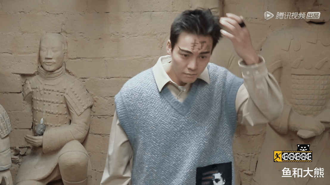 彭昱畅|彭昱畅玩游戏不顾忌形象，获胜后反应获好评，2点细节足以见人品