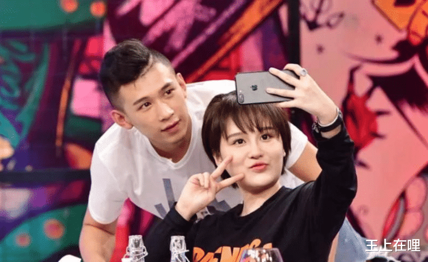 李天佑|昔日第一网红天佑时隔三年首开播,人气早已不再,单场收入仅两万