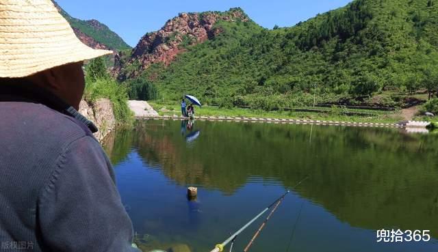 新世界|广东一男子野钓遇怪鱼，本以为是保护动物，网友：放心的随意处置