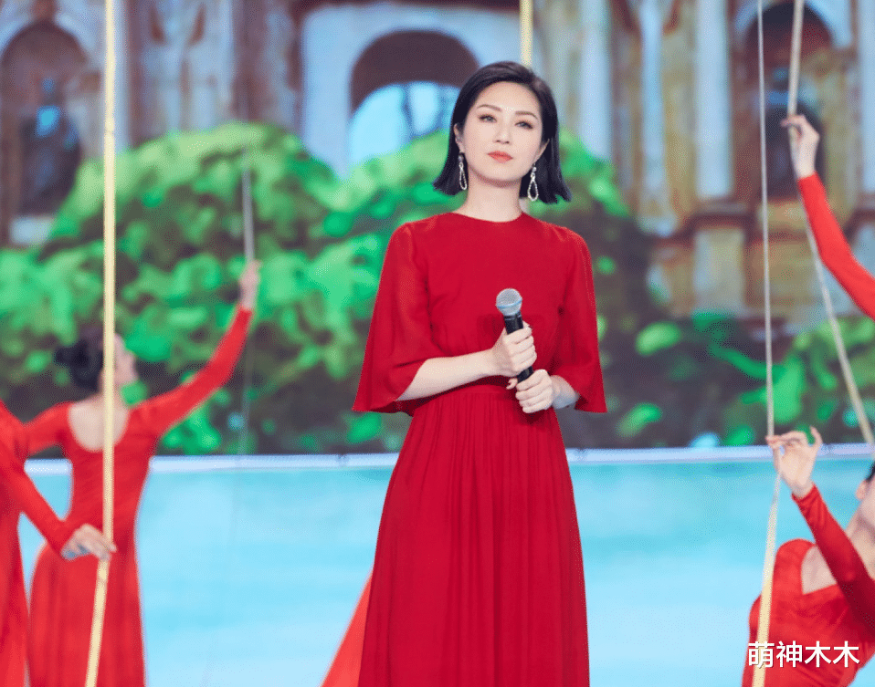 刘涛|国庆晚会明星造型：刘嘉玲美艳开场，朱一龙寸头献唱，刘涛甜美